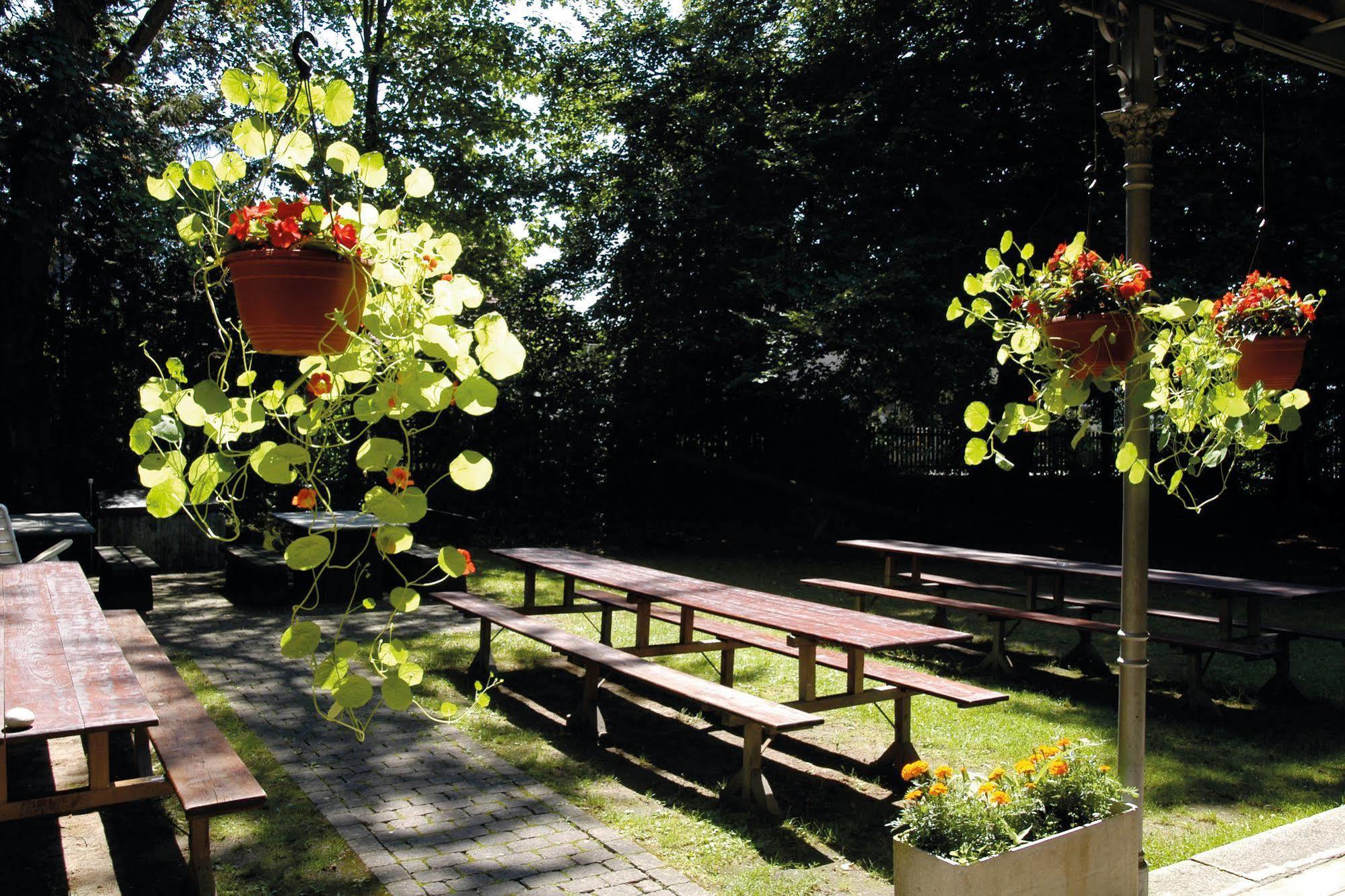 Zofingen Youth Hostel Buitenkant foto
